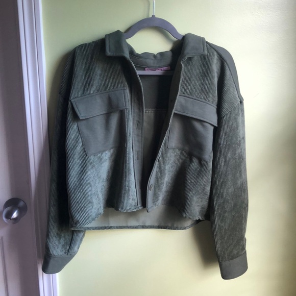 Cropped jacket - Picture 2 of 4